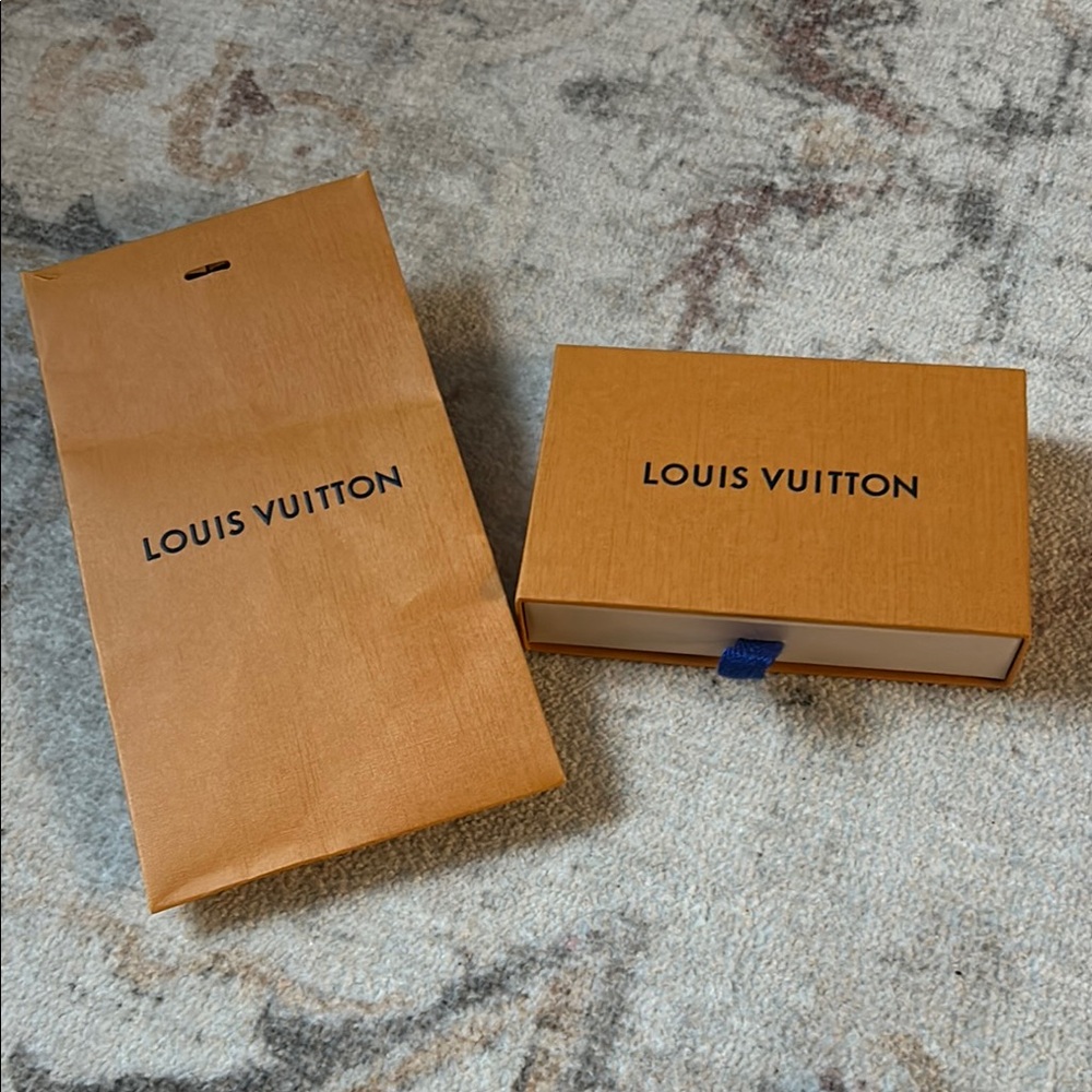 Louis Vuitton empty Box and paper bag